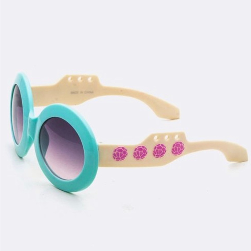 Kids 2 Tone Oval Sunglasses - Picture 4 of 4